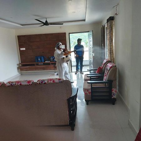 Feel Like Home -Guest House Near Tenneti Park Visakhapatnam Exteriör bild